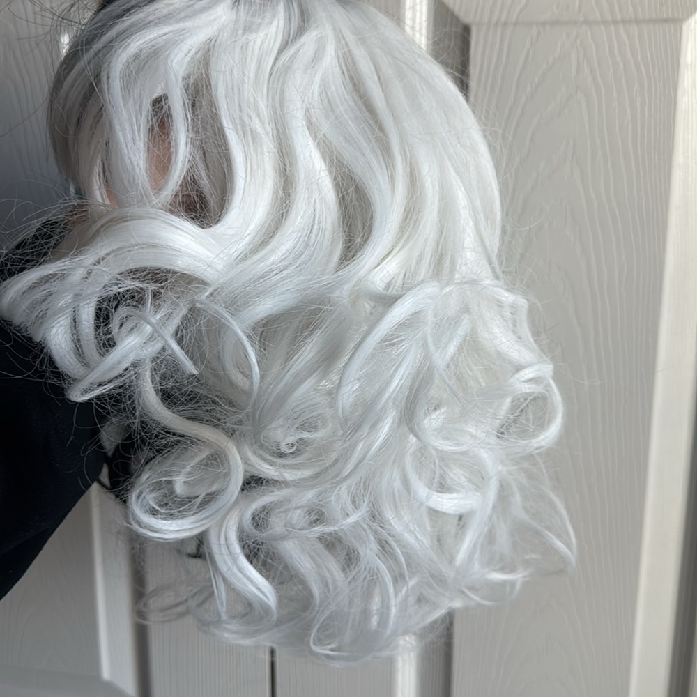 Chic Two-Tone Black and White Curly Wig - Picture 5 of 8